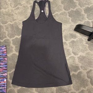 Lululemon fitted tank